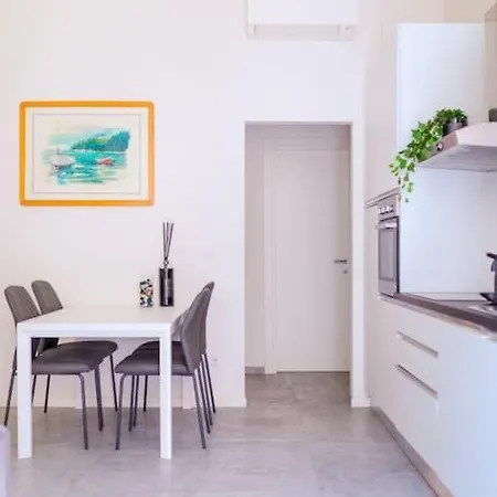 Center Portofino - Free Parking - By The Sea - Ac - Free Wi-fi Appartement