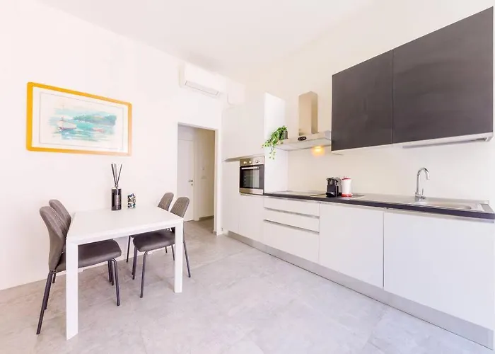 Appartement Center Portofino - Free Parking - By The Sea - Ac - Free Wi-fi *