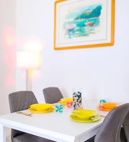 Appartement Center Portofino - Free Parking - By The Sea - Ac - Free Wi-fi *