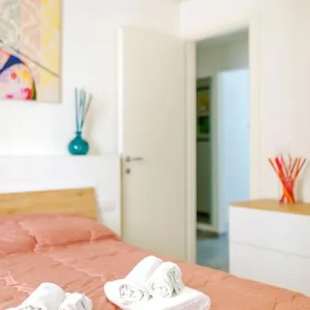 Center Portofino - Free Parking - By The Sea - Ac - Free Wi-fi Apartamento *