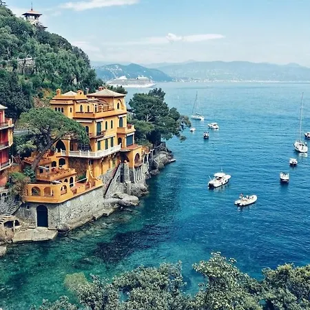 Apartment Center Portofino - Free Parking - By The Sea - Ac - Free Wi-fi *